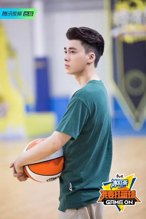 李易峰我要打篮球剧照公开青春活力校草无疑