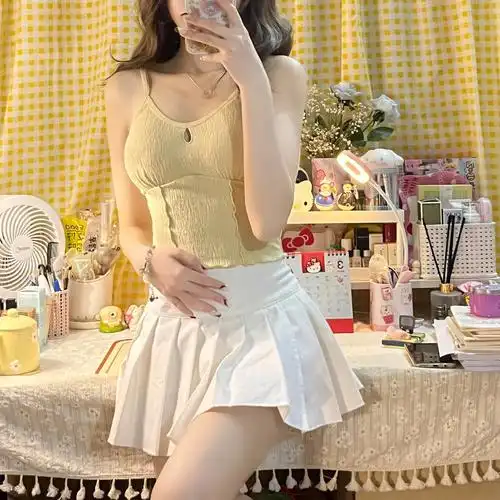 小个子穿搭  #辣妹穿搭  #日常穿搭 #吊带背心931688 汕头市潮阳区
