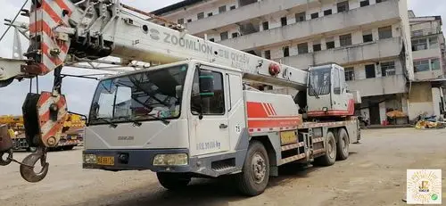 汽车吊_中联_25吨_国三_中联25v_二手吊车买卖,二手吊车信息免费发布