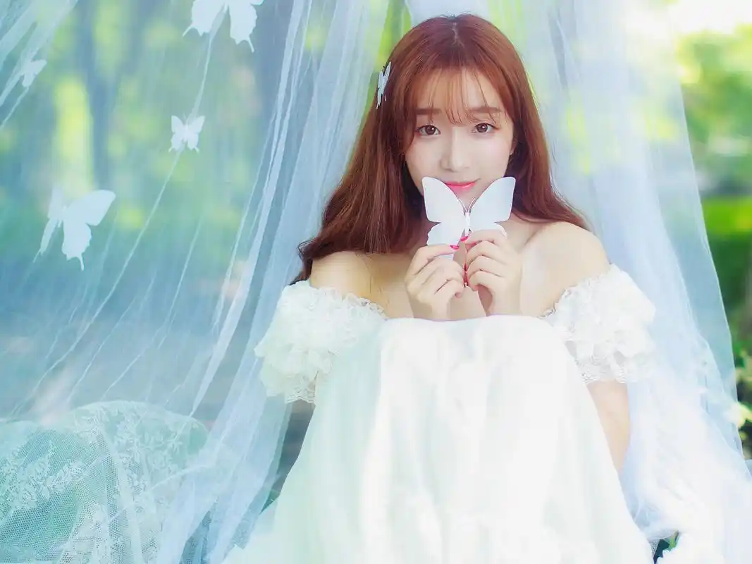 邻家美女唯美浪漫婚纱照图片桌面壁纸