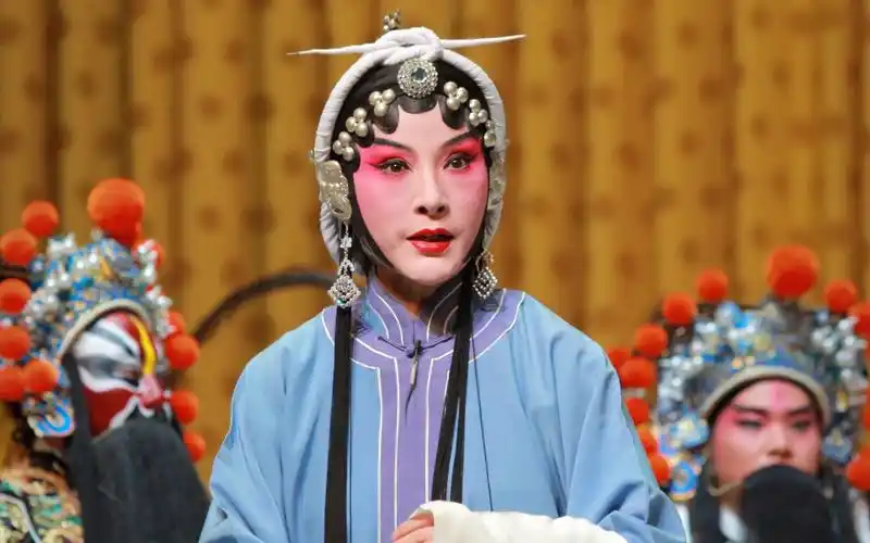 【京剧】《秦香莲》我和你好夫妻恩德似海 郑凤琴 河南省京剧院