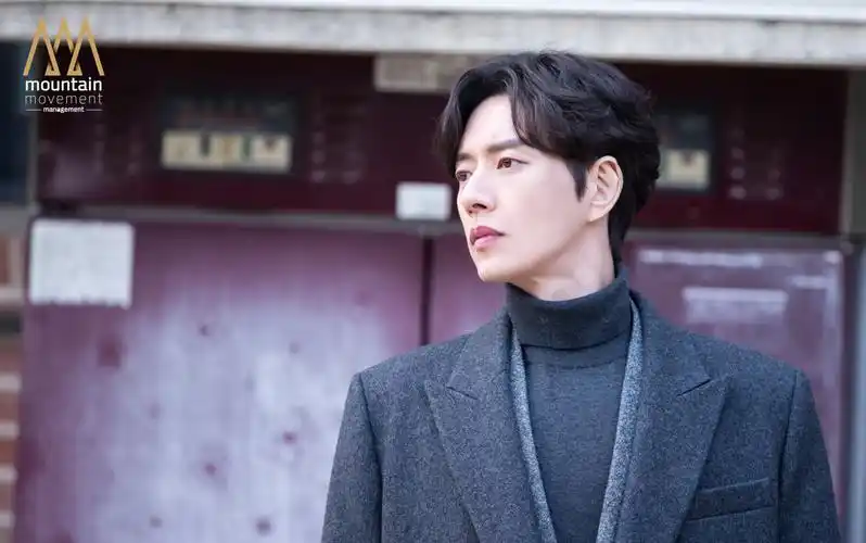 朴海镇为什么越老越好看啊啊啊啊啊