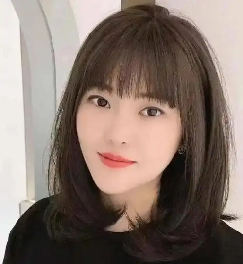 2022年最新发型女中长发,中长发成为你的脱单神器