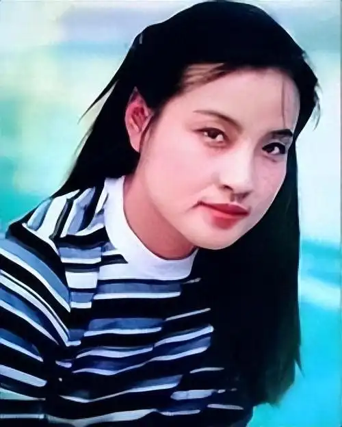 身边从未缺过男人,活到老玩到老,"风流老妖精"刘晓庆现形记