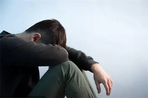 男生分手后的普遍心理男生分手后的4种想法及应对策略