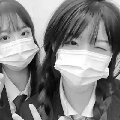 闺蜜头像真人黑白双人高清图片_闺蜜姐妹女生头像_头像屋