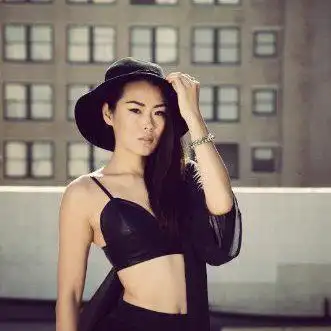 详细资料>任伟,男,汉族,是一名影视演员,毕业于中央戏剧学院.