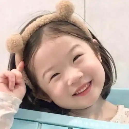 网红女生微信qq聊天头像jpg图片素材集可爱搞笑萌娃头像小女孩高清
