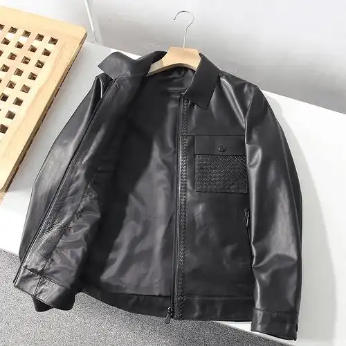 男士皮衣外套558享材质柔软舒适细腻耐久性好黑色经典不过时上身帅气