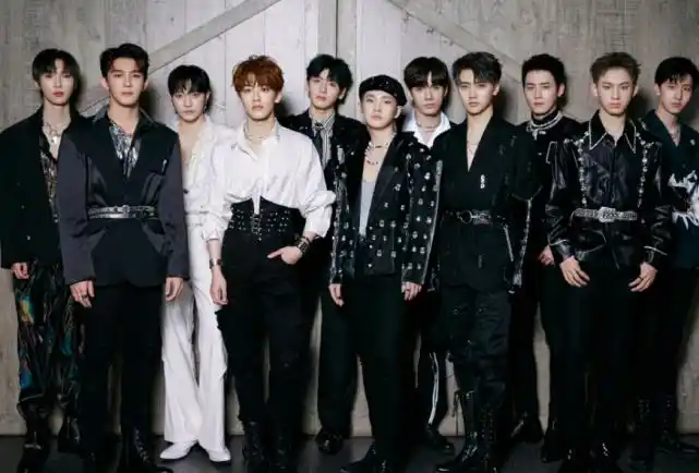 r1se成员集体"团建"为粉丝庆生,细数两年来,r1se留下的感动