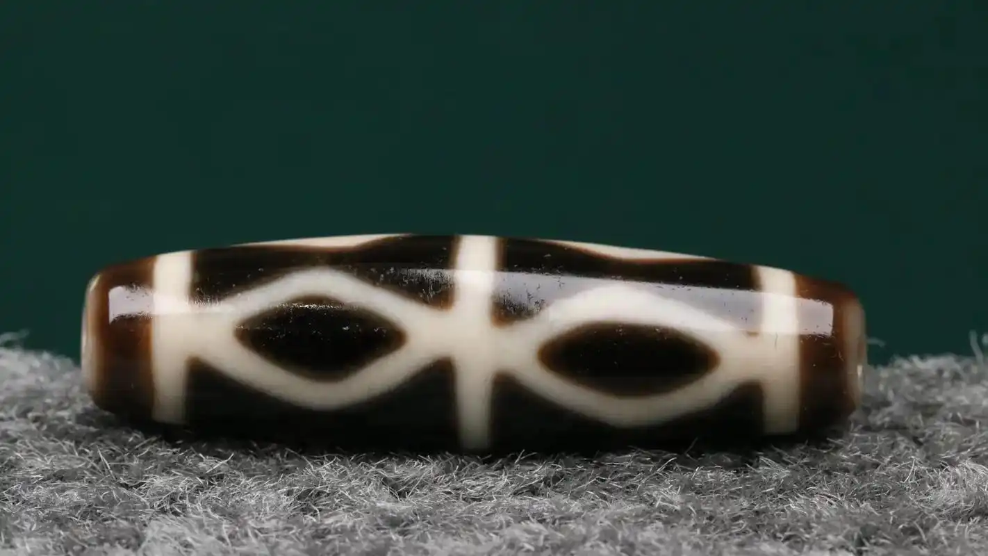 金刚六眼天珠尺寸43612m