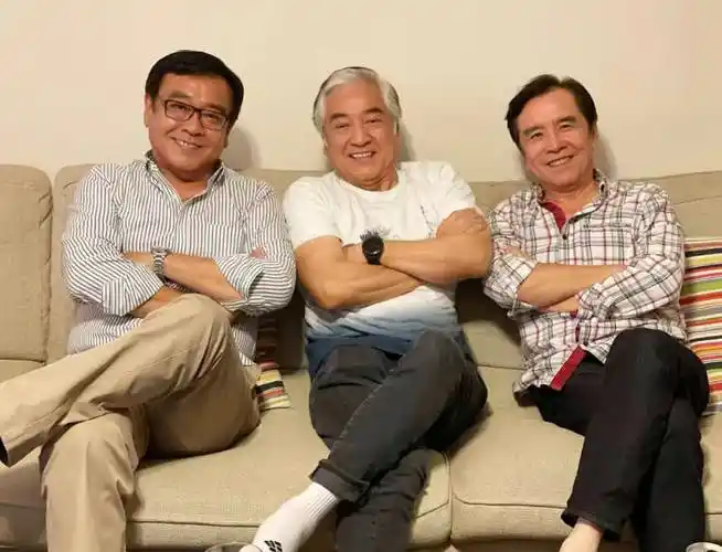 曝光,现身加拿大日本文化节被偶遇,着装时髦超减龄_路人_生活_梁盛子