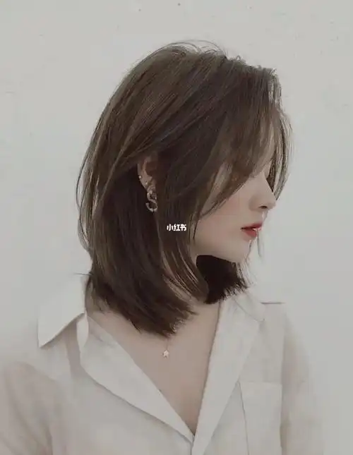 锁骨发设计锁骨发2022年最新锁骨发发型蓬松气垫烫清新淡雅瘦脸又气质