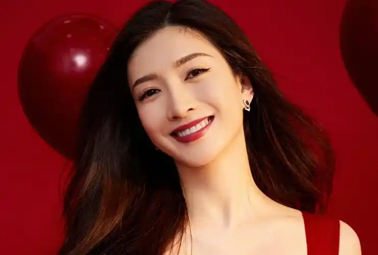 2021艺人红黑榜杨幂李易峰无法释怀罗志祥忙着给孩子找后妈