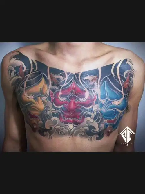 般若纹身花胸纹身