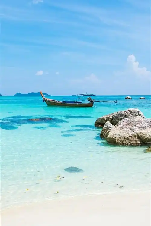 壁纸 热带风景,海,海滩,小船,夏天 3840x2160 uhd 4k 高清壁纸, 图片