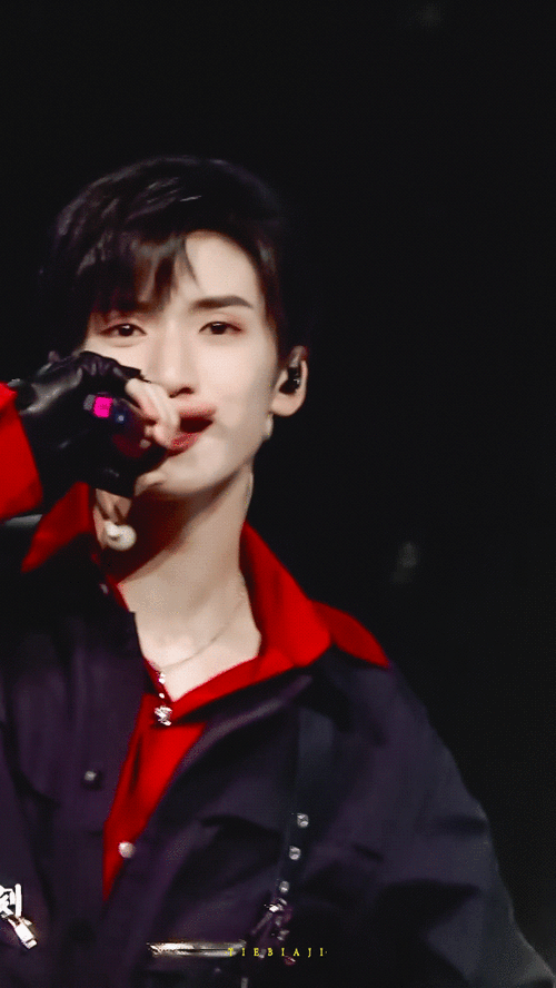 608_1080竖版 竖屏gif 动态图 动图