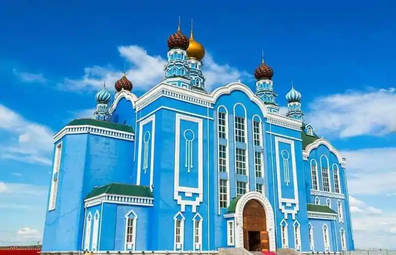 19′37″e)(俄语:Забайкальск)位于俄罗斯赤塔州东南部