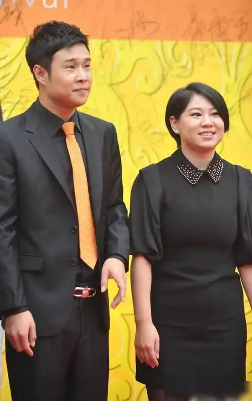 36岁的小沈阳老婆近照大曝光身材气质大变样了真的好美啊