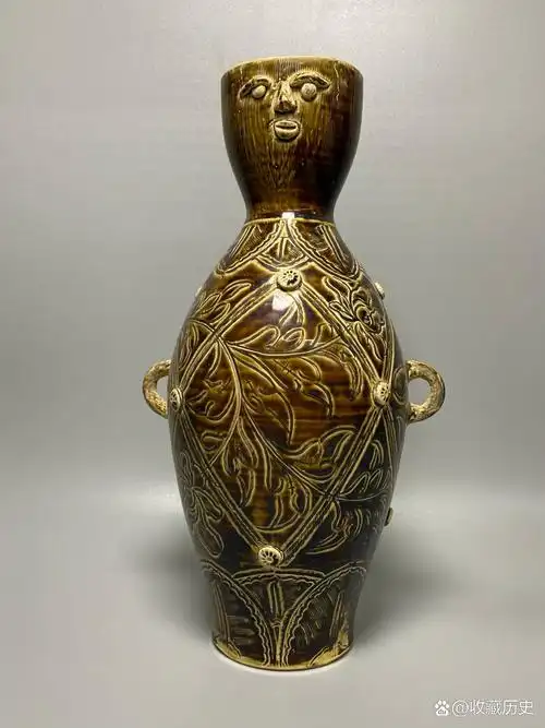 定窑酱釉人面瓶