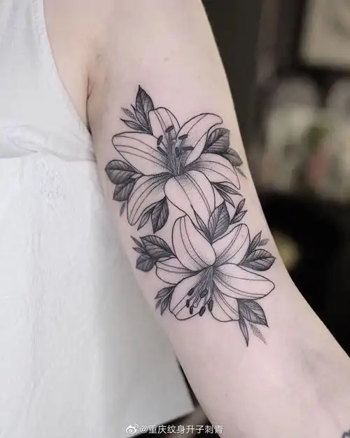 百合花纹身图案以及花语是什么?