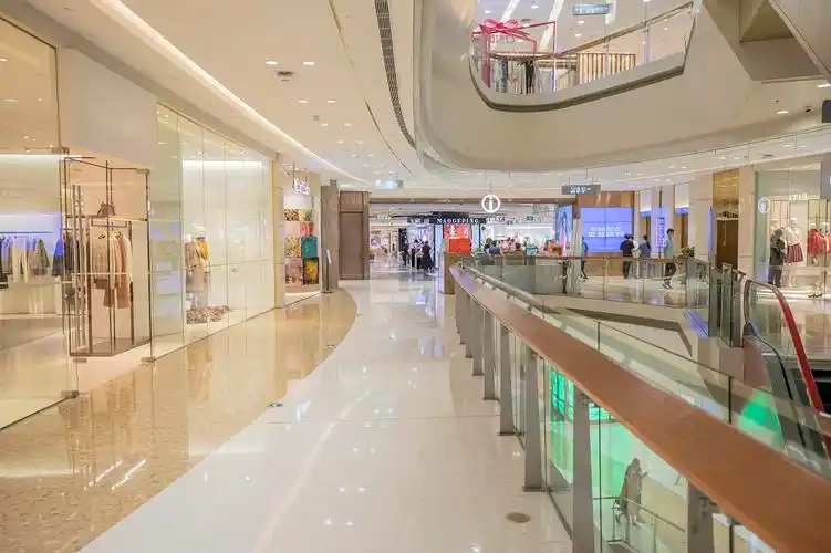 商场内景多商店画面商场商场走廊