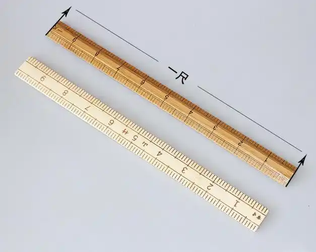 【精选文具】竹尺测量衣服尺子服装裁缝工具木尺1尺量衣尺30cm缝纫