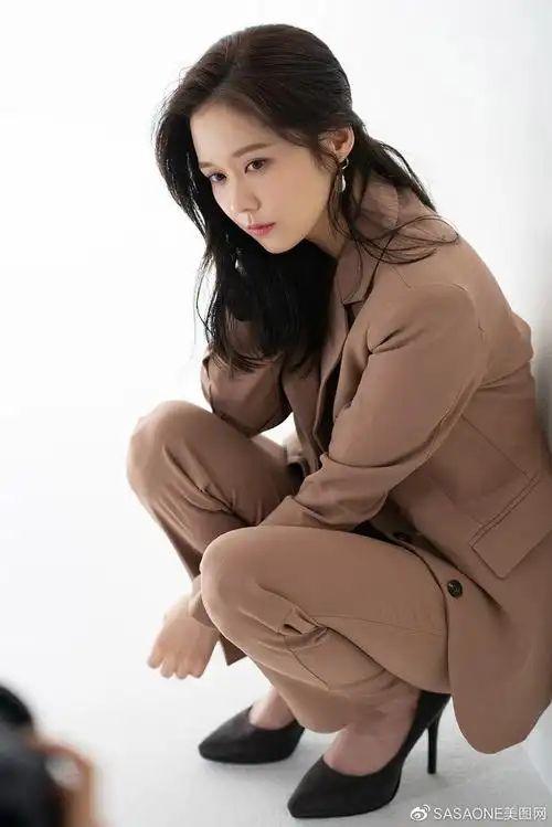 韩国女星张娜拉是80一代关于青春印记的回忆她的可爱又略带失误感