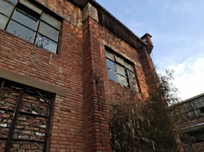 我工作室外墙该做几个字了