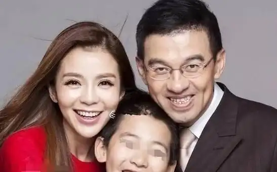 央视培养了许多杰出的主持人,如康辉,撒贝宁和朱军等,都广为人知.