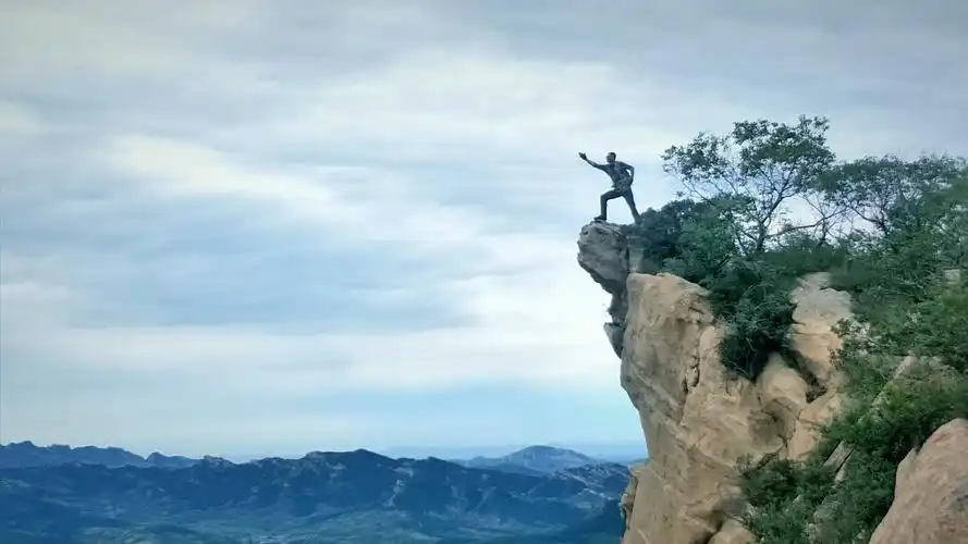 精英户外10月11日义县攀岩基地一日登山活动