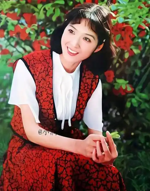 80年代女演员龚雪:因流氓案断送演艺生涯,出走美国多年后来如何_电影