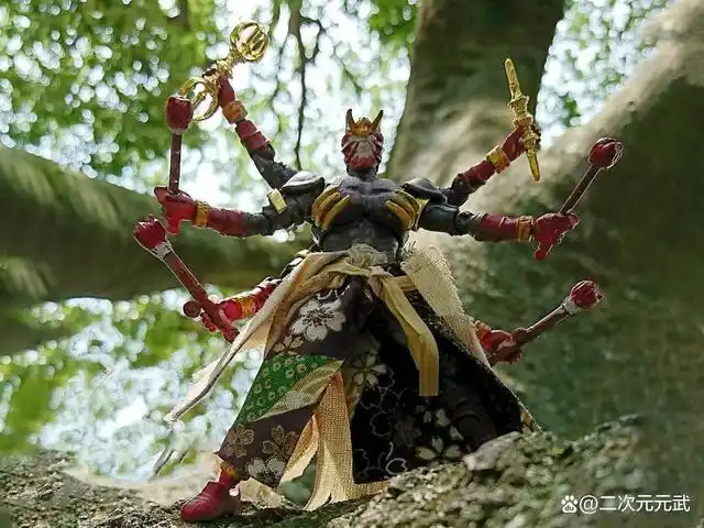 粉丝爆改《假面骑士》手办,响鬼化身六臂神魔,二阶逢魔升值20倍