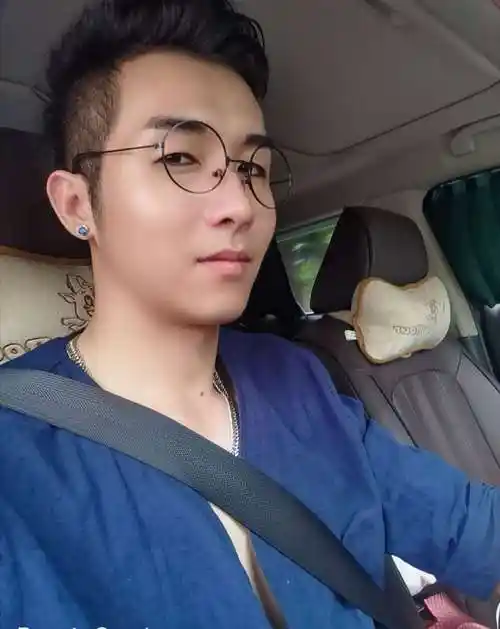 36岁离异男征婚照片(id:2328572)_广东广州征婚交友_我主良缘网