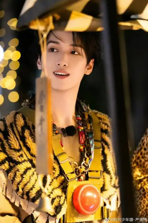 严浩翔电到开始打碟#没有想到电疗真的是这样子的,看到严浩翔的表现