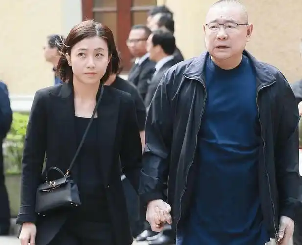 刘銮雄icu陷入昏迷吕丽君掌控百亿资产甘比面临困境