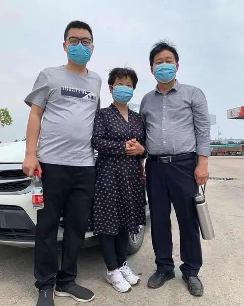 富养的姚策穷养的郭威姚策成富二代郭威成厚道老实人