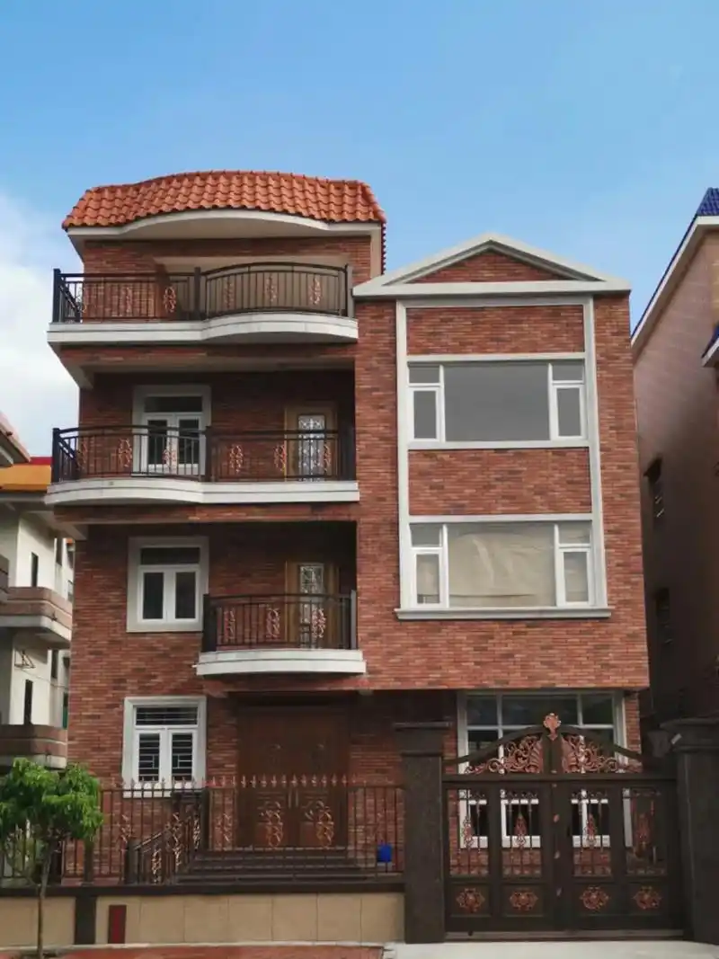 小红砖秦韵石外墙瓷砖搭配效果图分享,#农村建房 #别墅外墙装 - 抖音