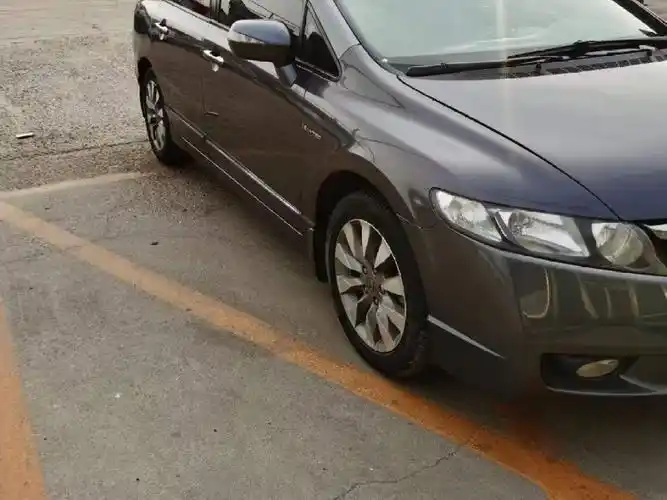 本田 思域  2010款 1.8 le限量版图片