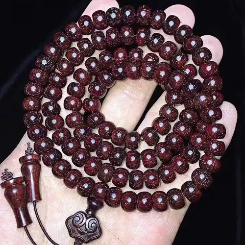 精品小叶紫檀手串