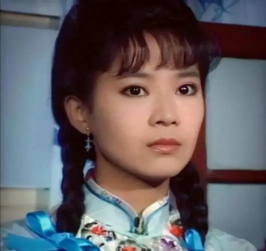 俞小凡儿子:妈妈被爸爸两度背叛为他不离婚,他颜值不高成母骄傲