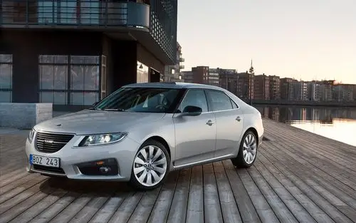 萨博95sedan2010款壁纸