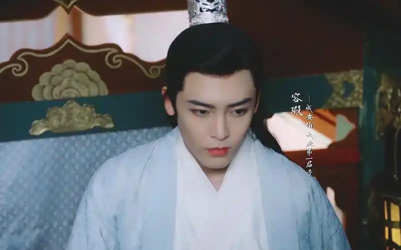 侯明昊古装混剪一世只愿陪你看四季繁华风中成花