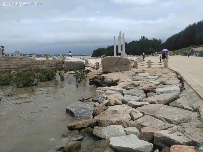 固戍码头,人山人海,赏海景好去处