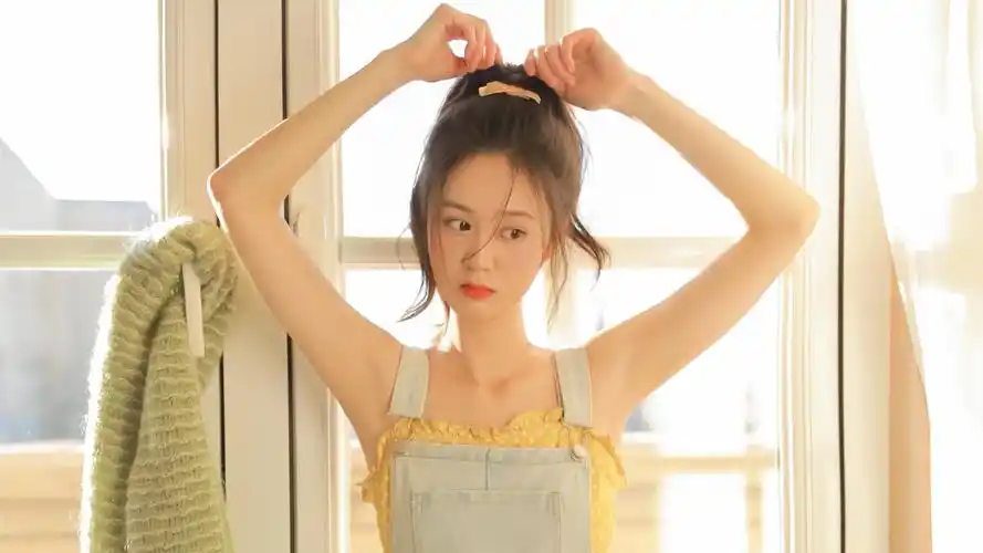 元气美女甜美抖音最火锁屏壁纸图片