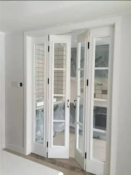 折叠门比较适合在哪里使用呢?当然是厨房门!