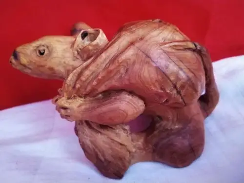 "化腐朽为神奇"的根雕艺术——吉文奎作品欣赏