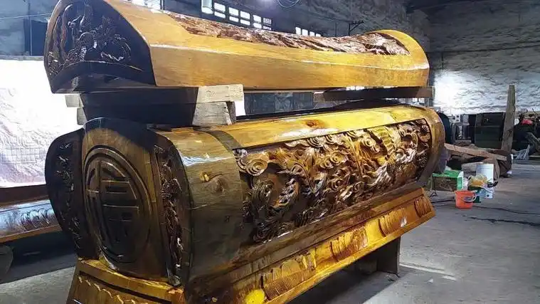 九龙抬棺是什么意思九龙抬棺是谁的墓