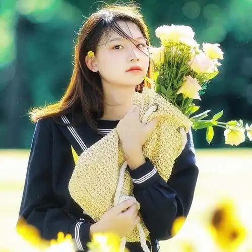 唯美漂亮的水手服美女头像,女生头像图片-回车桌面