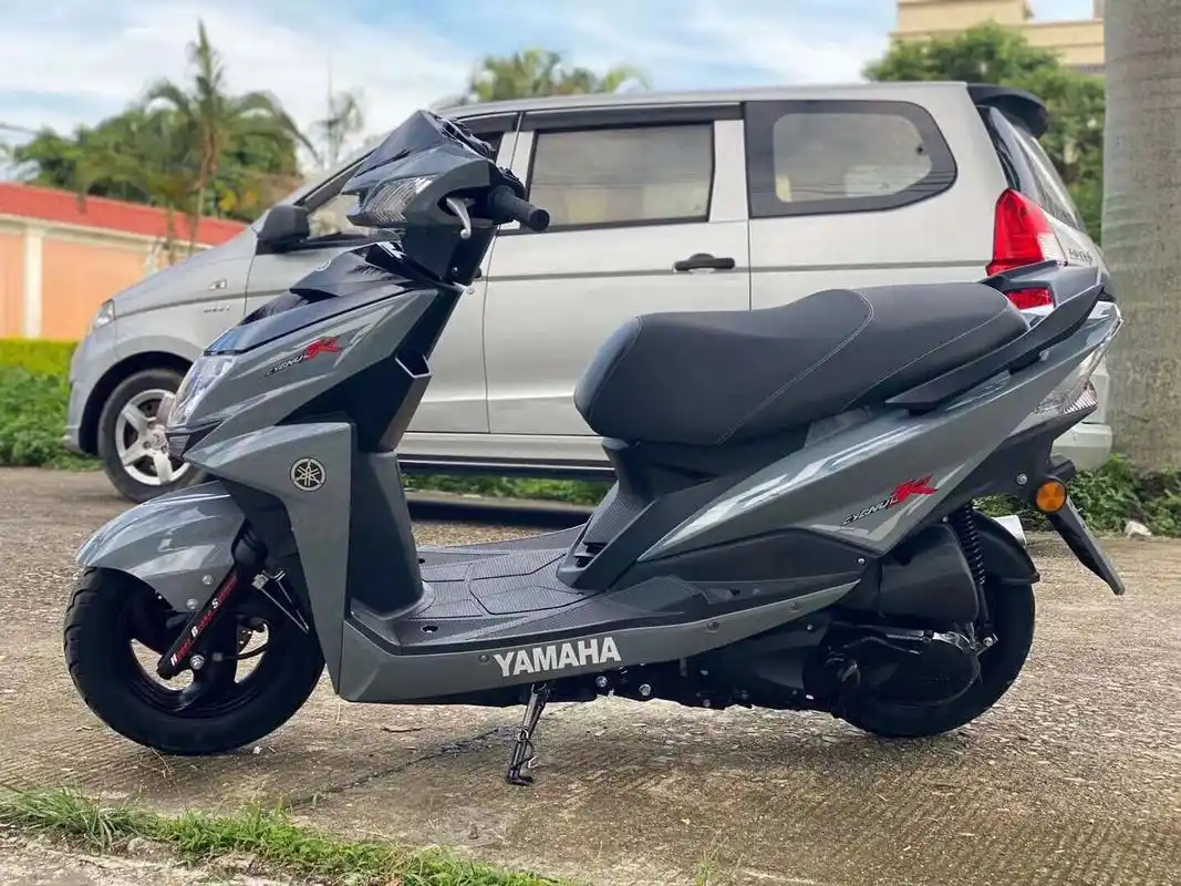 雅马哈尚领踏板摩托车 喜欢就来看看 雅马哈摩托车水泥灰-正品尚领125